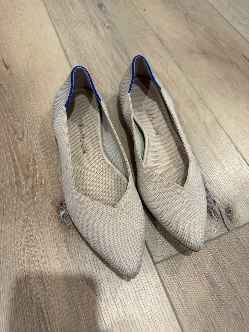 Rothy's Beige Pointed Knit Flats with Blue Heel Trim